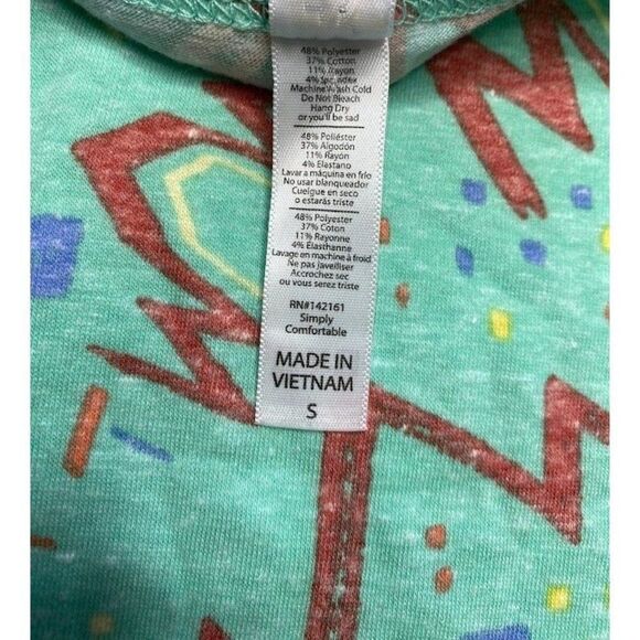 LuLaRoe Perfect T Green‎ Soft Squiggles 90's Top Small NEW - Picture 5 of 5